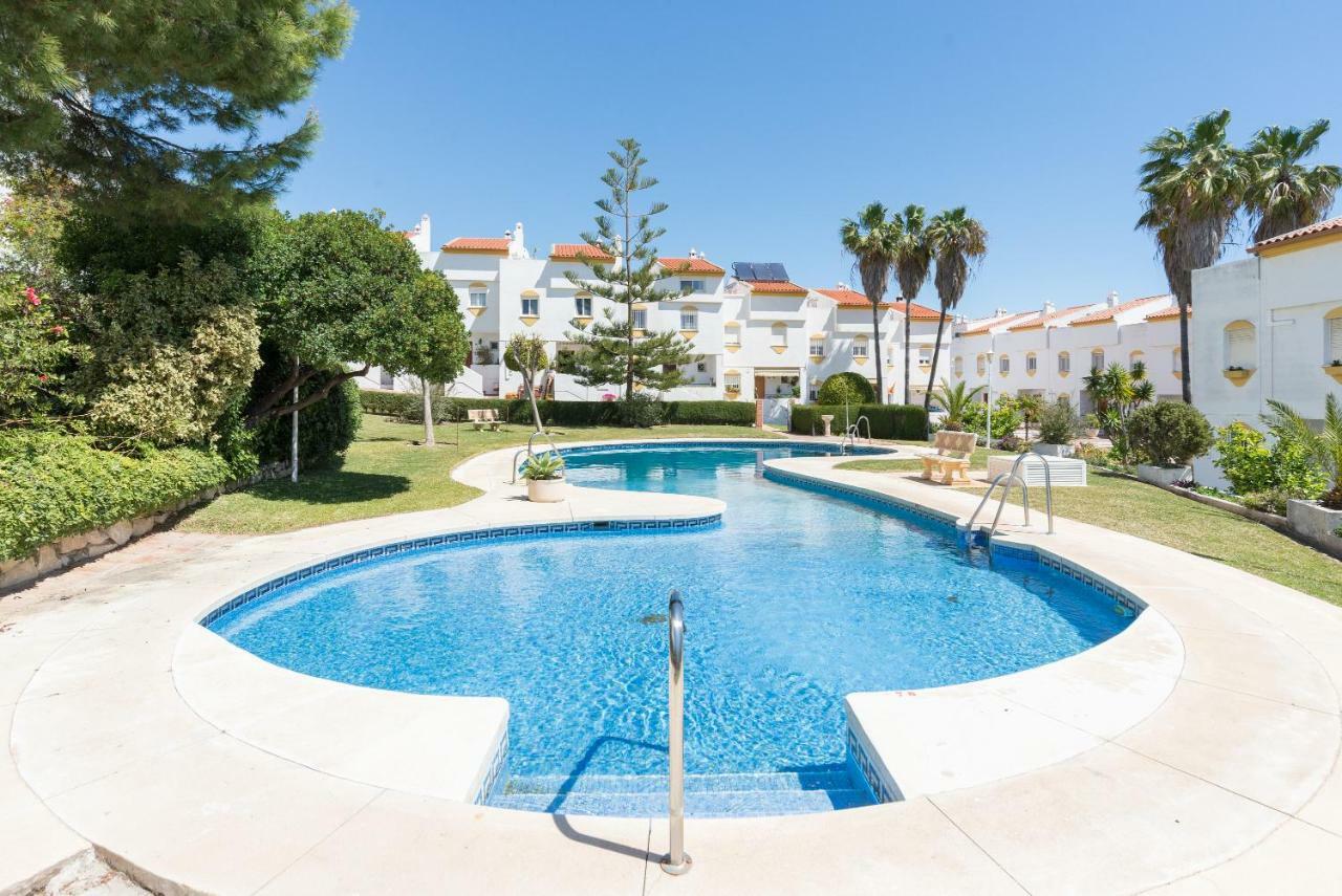 Benalmadena: adosado con piscina y jardin Villa Exterior foto